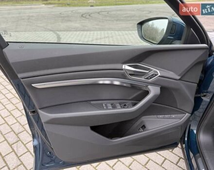 Синий Ауди E-Tron, объемом двигателя 0 л и пробегом 69 тыс. км за 32700 $, фото 23 на Automoto.ua