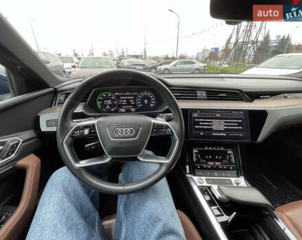 Синій Ауді E-Tron, об'ємом двигуна 0 л та пробігом 73 тис. км за 31000 $, фото 7 на Automoto.ua