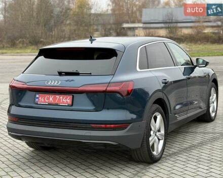 Синий Ауди E-Tron, объемом двигателя 0 л и пробегом 69 тыс. км за 32700 $, фото 10 на Automoto.ua