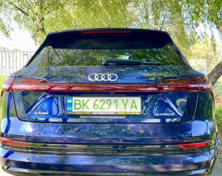 Синий Ауди E-Tron, объемом двигателя 0 л и пробегом 30 тыс. км за 34100 $, фото 15 на Automoto.ua