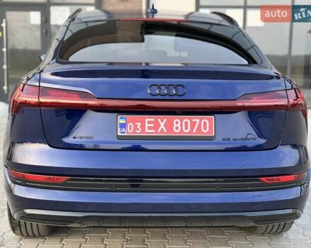 Синій Ауді E-Tron, об'ємом двигуна 0 л та пробігом 44 тис. км за 38121 $, фото 2 на Automoto.ua