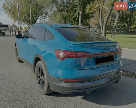 Синій Ауді E-Tron, об'ємом двигуна 0 л та пробігом 55 тис. км за 54000 $, фото 4 на Automoto.ua