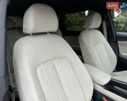 Синій Ауді E-Tron, об'ємом двигуна 0 л та пробігом 140 тис. км за 31000 $, фото 30 на Automoto.ua