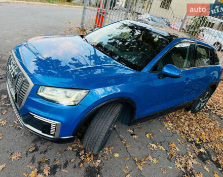 Ауді E-Tron 2021 у Полтаві на Automoto.ua Синій Ауді E-Tron, об'ємом двигуна 0 л та пробігом 15 тис. км за 19900 $, фото 2 на Automoto.ua