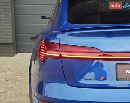 Синій Ауді E-Tron, об'ємом двигуна 0 л та пробігом 35 тис. км за 49899 $, фото 23 на Automoto.ua