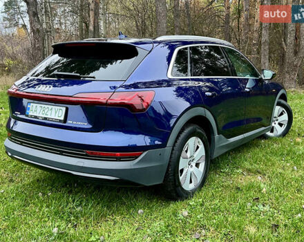 Синий Ауди E-Tron, объемом двигателя 0 л и пробегом 94 тыс. км за 34900 $, фото 7 на Automoto.ua