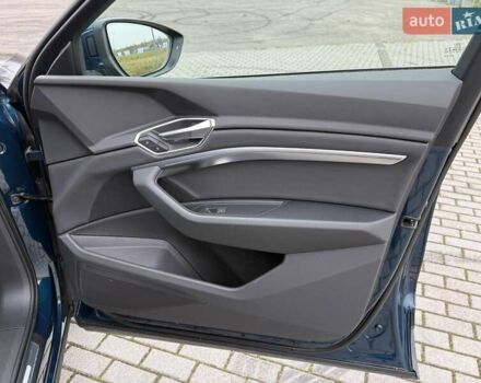 Синий Ауди E-Tron, объемом двигателя 0 л и пробегом 69 тыс. км за 32700 $, фото 34 на Automoto.ua