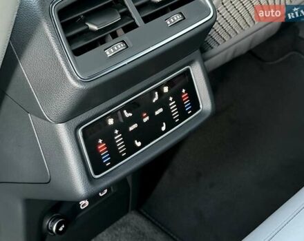 Синий Ауди E-Tron, объемом двигателя 0 л и пробегом 44 тыс. км за 46600 $, фото 52 на Automoto.ua