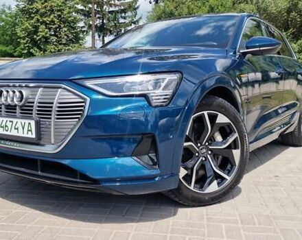 Синий Ауди E-Tron, объемом двигателя 0 л и пробегом 39 тыс. км за 36500 $, фото 44 на Automoto.ua