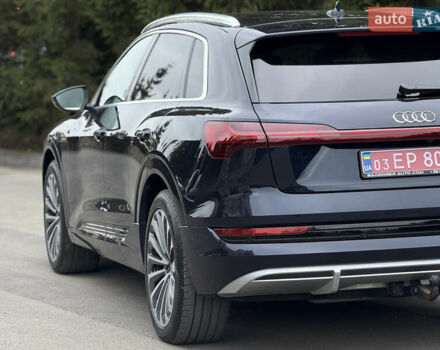 Синій Ауді E-Tron, об'ємом двигуна 0 л та пробігом 140 тис. км за 31000 $, фото 46 на Automoto.ua