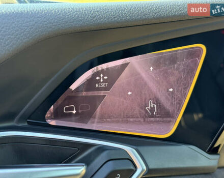 Синий Ауди E-Tron, объемом двигателя 0 л и пробегом 98 тыс. км за 30990 $, фото 23 на Automoto.ua