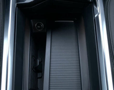 Синий Ауди E-Tron, объемом двигателя 0 л и пробегом 54 тыс. км за 32800 $, фото 37 на Automoto.ua