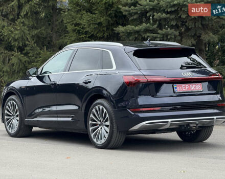 Синій Ауді E-Tron, об'ємом двигуна 0 л та пробігом 140 тис. км за 31000 $, фото 4 на Automoto.ua