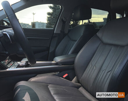 Синий Ауди E-Tron, объемом двигателя 71 л и пробегом 50 тыс. км за 34500 $, фото 17 на Automoto.ua