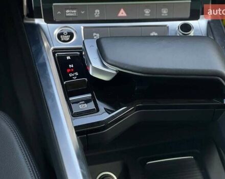 Синій Ауді E-Tron, об'ємом двигуна 0 л та пробігом 45 тис. км за 33900 $, фото 19 на Automoto.ua