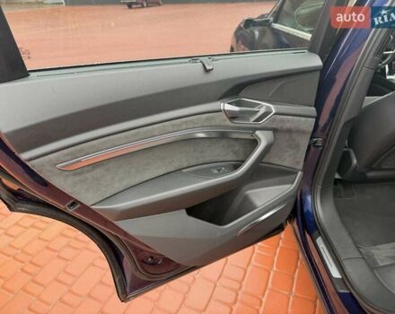 Синий Ауди E-Tron, объемом двигателя 0 л и пробегом 71 тыс. км за 38900 $, фото 17 на Automoto.ua