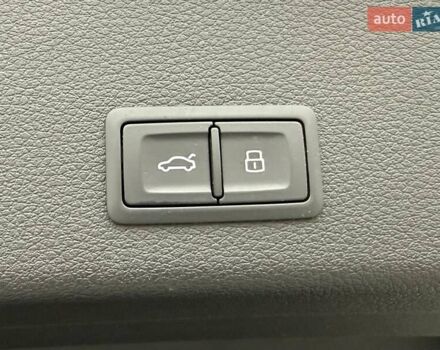 Синий Ауди E-Tron, объемом двигателя 0 л и пробегом 69 тыс. км за 33300 $, фото 47 на Automoto.ua