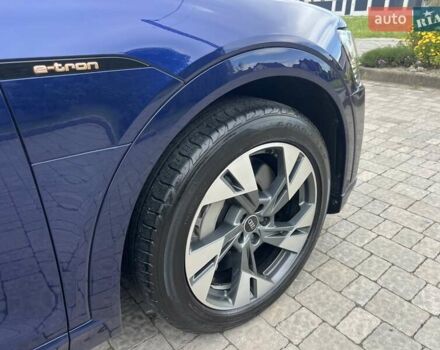 Синій Ауді E-Tron, об'ємом двигуна 0 л та пробігом 46 тис. км за 29900 $, фото 17 на Automoto.ua