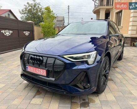 Ауди E-Tron 2021 в Днепре (Днепропетровске) на Automoto.ua Синий Ауди E-Tron, объемом двигателя 0 л и пробегом 134 тыс. км за 35999 $, фото 1 на Automoto.ua