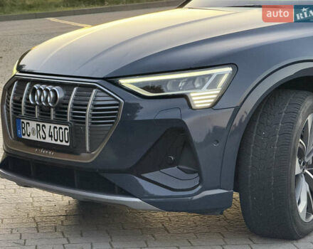 Ауді E-Tron 2021 у Львові на Automoto.ua Синій Ауді E-Tron, об'ємом двигуна 0 л та пробігом 98 тис. км за 31700 $, фото 38 на Automoto.ua
