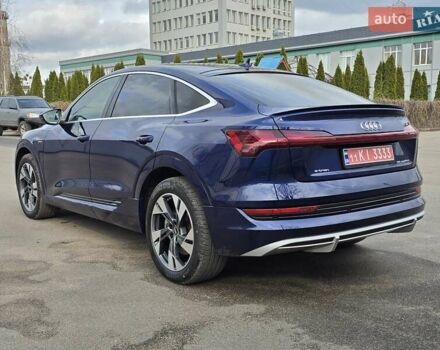 Синий Ауди E-Tron, объемом двигателя 0 л и пробегом 49 тыс. км за 39900 $, фото 7 на Automoto.ua