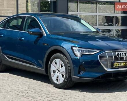 Синій Ауді E-Tron, об'ємом двигуна 0 л та пробігом 45 тис. км за 33900 $, фото 1 на Automoto.ua