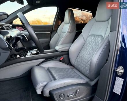 Синий Ауди E-Tron, объемом двигателя 0 л и пробегом 44 тыс. км за 46600 $, фото 29 на Automoto.ua