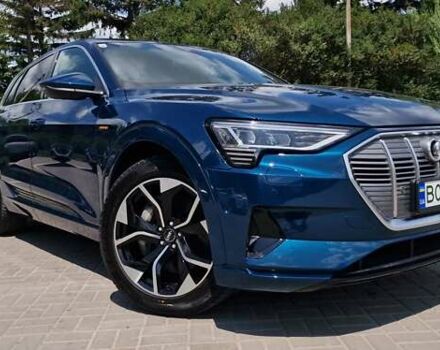 Синий Ауди E-Tron, объемом двигателя 0 л и пробегом 39 тыс. км за 36500 $, фото 47 на Automoto.ua