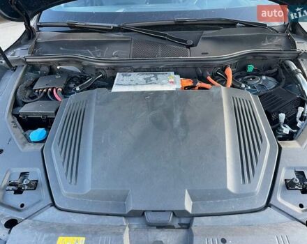 Синий Ауди E-Tron, объемом двигателя 0 л и пробегом 69 тыс. км за 31000 $, фото 18 на Automoto.ua