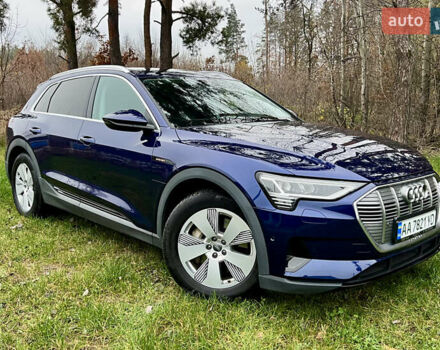 Синий Ауди E-Tron, объемом двигателя 0 л и пробегом 94 тыс. км за 34900 $, фото 3 на Automoto.ua