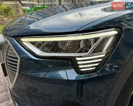 Синий Ауди E-Tron, объемом двигателя 0 л и пробегом 73 тыс. км за 34900 $, фото 19 на Automoto.ua