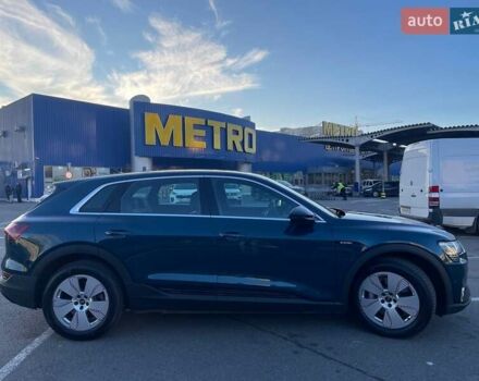 Синий Ауди E-Tron, объемом двигателя 0 л и пробегом 69 тыс. км за 31000 $, фото 4 на Automoto.ua