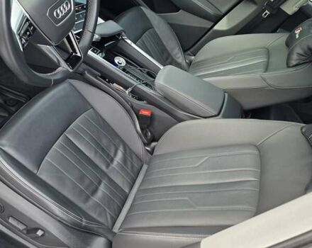 Синій Ауді E-Tron, об'ємом двигуна 0 л та пробігом 40 тис. км за 38500 $, фото 13 на Automoto.ua