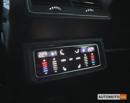 Синий Ауди E-Tron, объемом двигателя 71 л и пробегом 50 тыс. км за 34500 $, фото 11 на Automoto.ua