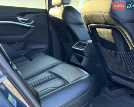Синий Ауди E-Tron, объемом двигателя 0 л и пробегом 98 тыс. км за 30990 $, фото 36 на Automoto.ua
