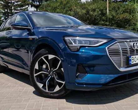 Синий Ауди E-Tron, объемом двигателя 0 л и пробегом 39 тыс. км за 36500 $, фото 48 на Automoto.ua