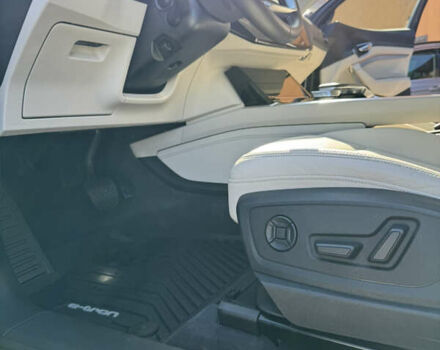 Синий Ауди E-Tron, объемом двигателя 0 л и пробегом 46 тыс. км за 35900 $, фото 19 на Automoto.ua