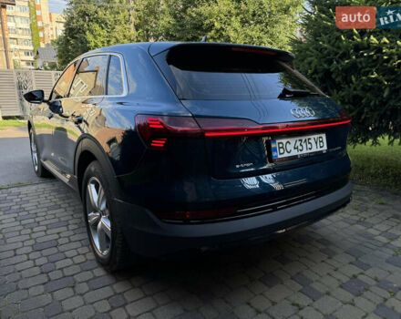 Синій Ауді E-Tron, об'ємом двигуна 0 л та пробігом 58 тис. км за 31500 $, фото 7 на Automoto.ua
