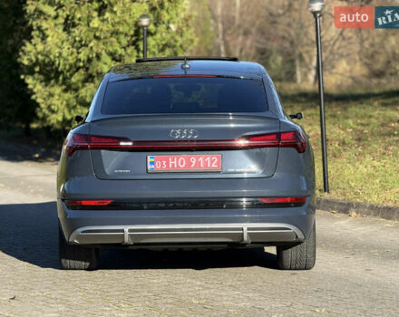 Синій Ауді E-Tron, об'ємом двигуна 0 л та пробігом 98 тис. км за 31700 $, фото 9 на Automoto.ua