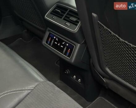 Синій Ауді E-Tron, об'ємом двигуна 0 л та пробігом 136 тис. км за 33900 $, фото 17 на Automoto.ua