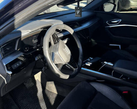 Синій Ауді E-Tron, об'ємом двигуна 0 л та пробігом 82 тис. км за 34800 $, фото 10 на Automoto.ua