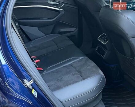 Синий Ауди E-Tron, объемом двигателя 0 л и пробегом 69 тыс. км за 35990 $, фото 25 на Automoto.ua