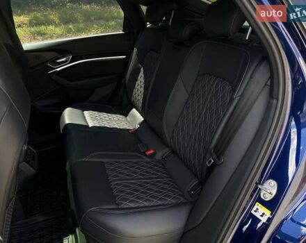 Синий Ауди E-Tron, объемом двигателя 0 л и пробегом 72 тыс. км за 42390 $, фото 19 на Automoto.ua