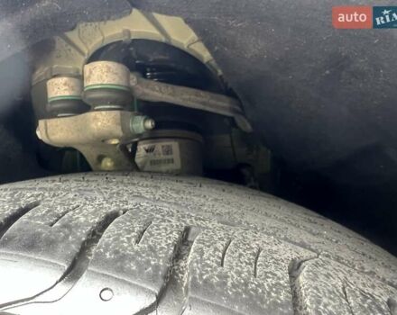 Синій Ауді E-Tron, об'ємом двигуна 0 л та пробігом 46 тис. км за 29900 $, фото 16 на Automoto.ua