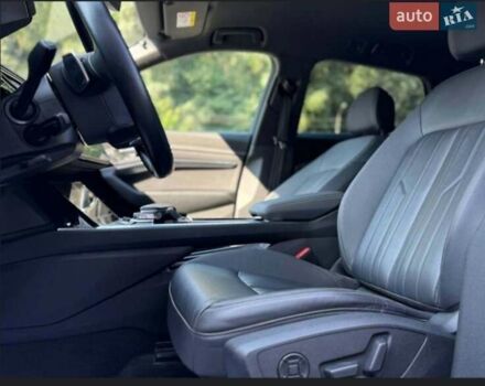 Синий Ауди E-Tron, объемом двигателя 0 л и пробегом 38 тыс. км за 37700 $, фото 17 на Automoto.ua