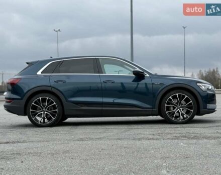 Синий Ауди E-Tron, объемом двигателя 0 л и пробегом 69 тыс. км за 33300 $, фото 12 на Automoto.ua