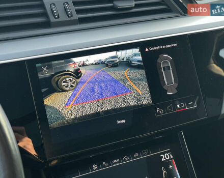 Синий Ауди E-Tron, объемом двигателя 0 л и пробегом 59 тыс. км за 34500 $, фото 61 на Automoto.ua