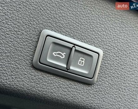 Синий Ауди E-Tron, объемом двигателя 0 л и пробегом 44 тыс. км за 46600 $, фото 19 на Automoto.ua