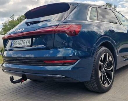 Синий Ауди E-Tron, объемом двигателя 0 л и пробегом 39 тыс. км за 36500 $, фото 41 на Automoto.ua