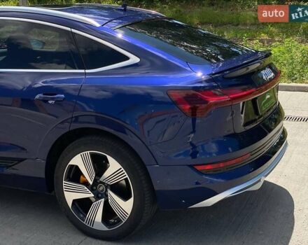 Синий Ауди E-Tron, объемом двигателя 0 л и пробегом 72 тыс. км за 42390 $, фото 8 на Automoto.ua